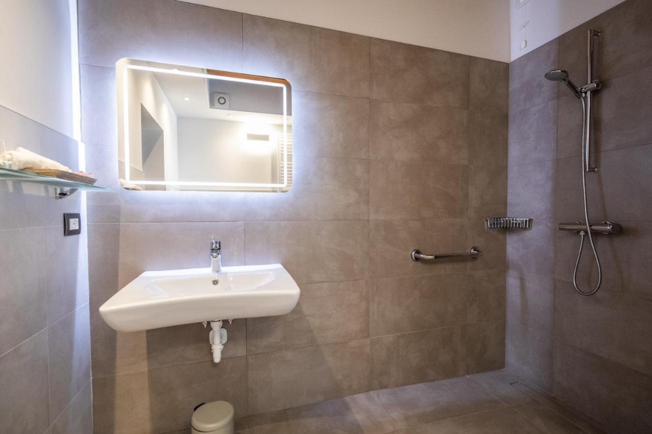 Hotel Atmosfere Charme & Country Borgo San Mauro Exterior foto